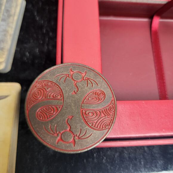 Fable III Limited Collector's Edition (Released in 2010) for Microsoft Xbox 360 - Picture 16 of 16